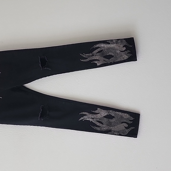 Black Grungecore Thrashed skinny jeans for men - Picture 2 of 8